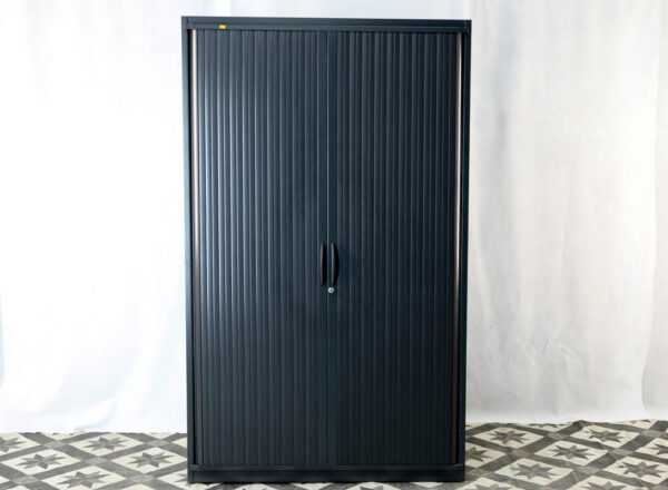 Armoire steelcase