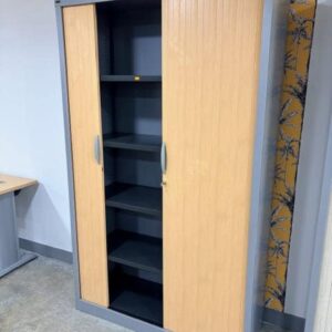 armoire haute